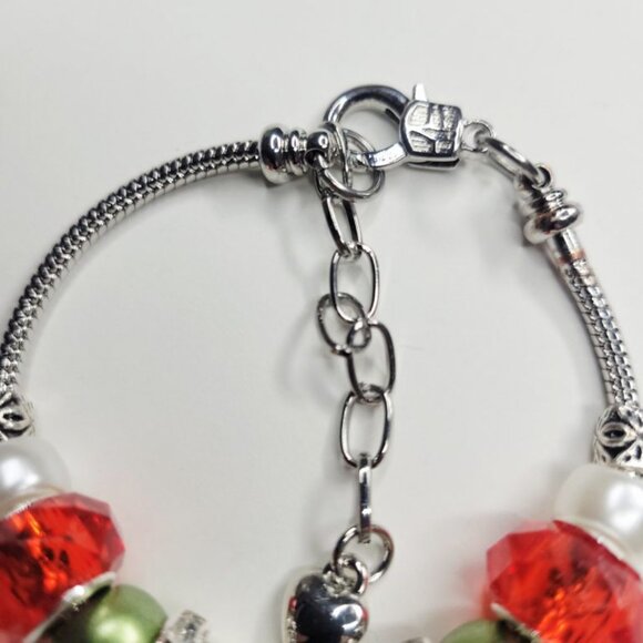 NWT S/M Pandora Style Charm Bracelet Christmas Candy Cane Red, Green, Silver - Picture 5 of 5